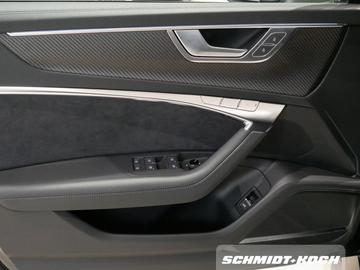 2026 AUDI RS6 缩略图 16