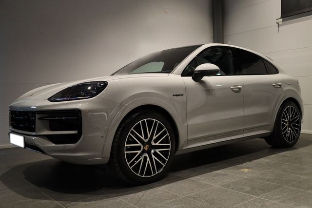 Porsche Cayenne Coupe E-Hybrid*2025 SportDesign*SpAbgas