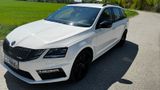 Skoda Octavia 2.0 TSI DSG RS Combi RS - Skoda in München