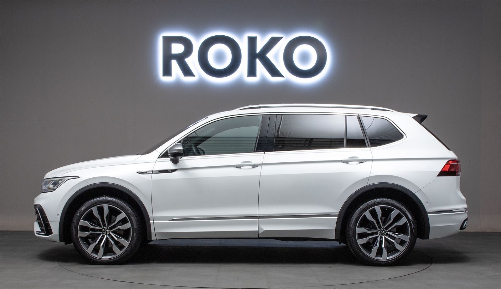 Volkswagen Tiguan Allspace R-Line 4M 7-Sitzer 360°MEGAVOLL foto 8