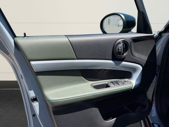 MINI Cooper S Countryman Yours Trim+Untamed+Pano+LED+