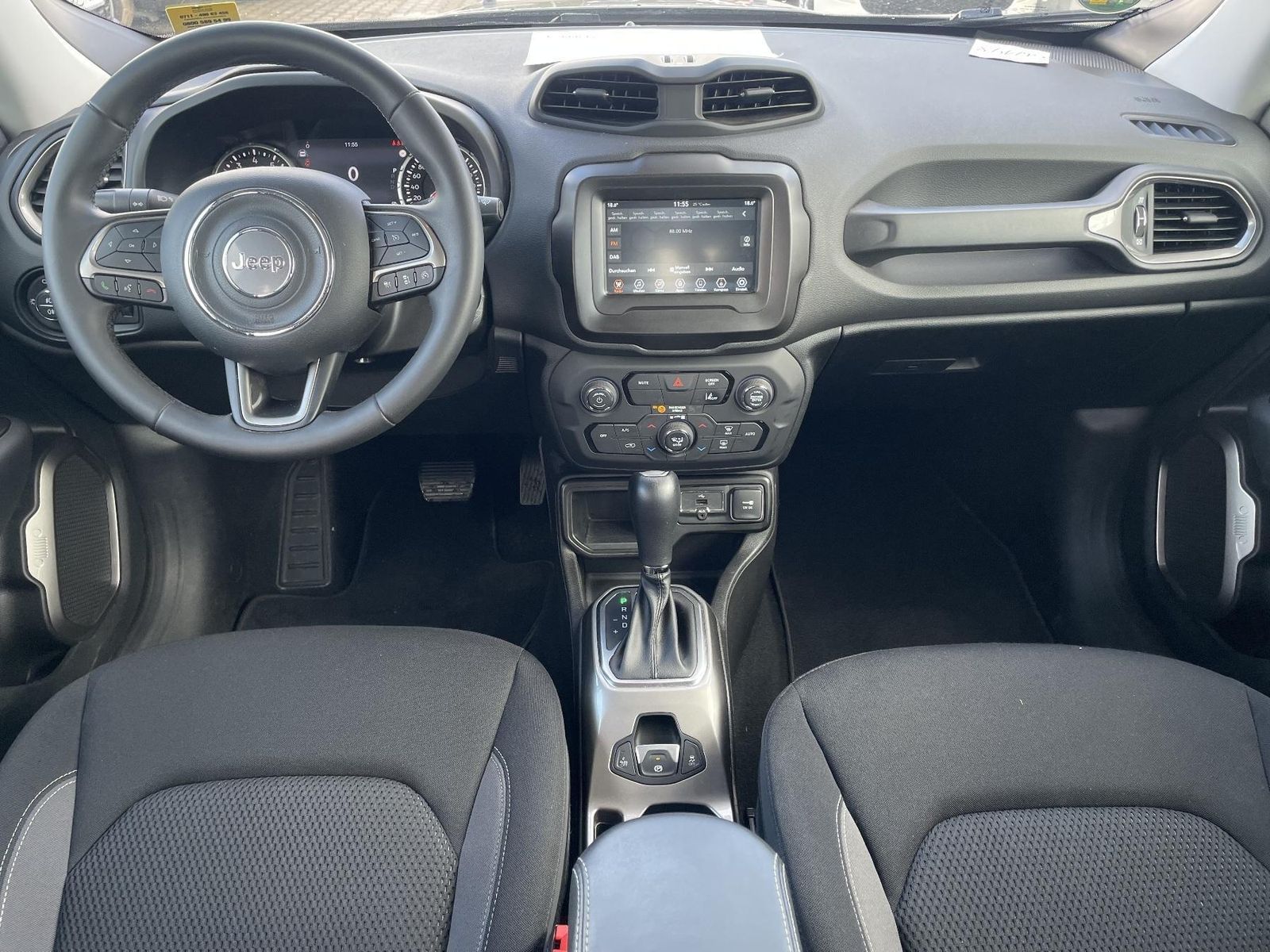 Jeep Renegade - Bild 10