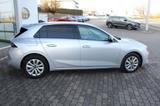 Opel Astra 1.2 Turbo Automatik Elegance - Tageszulassungen mit Benzin-Antrieb: Limousine
