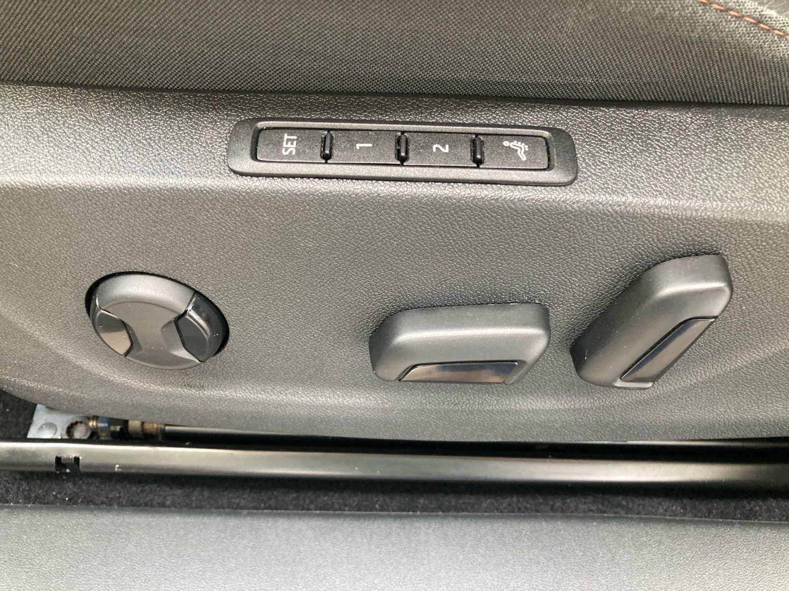 Skoda Enyaq - Bild 25