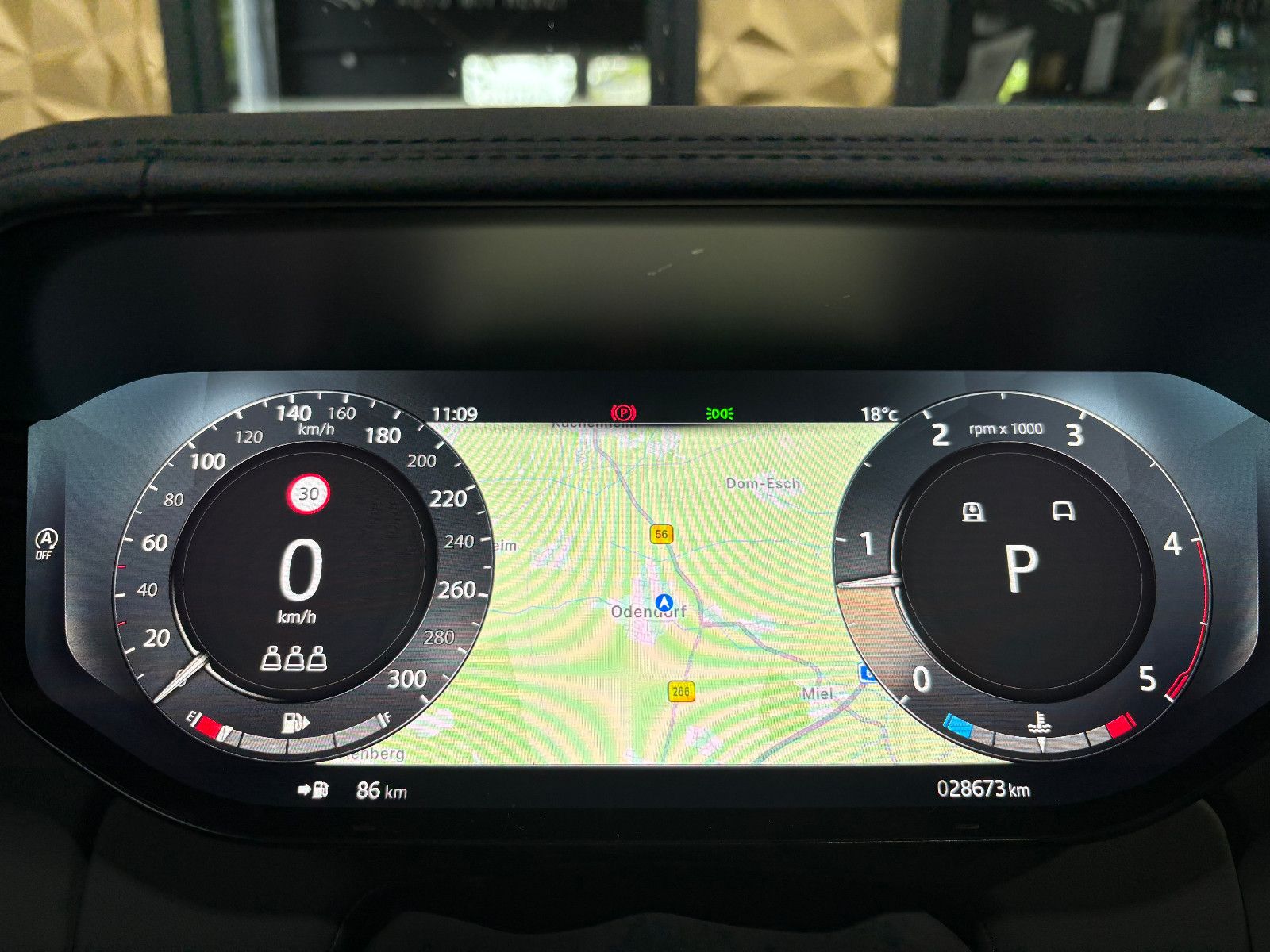 Fahrzeugabbildung Land Rover Range Rover D350/FIRST-EDITION/PANO/FOND-TV/360°