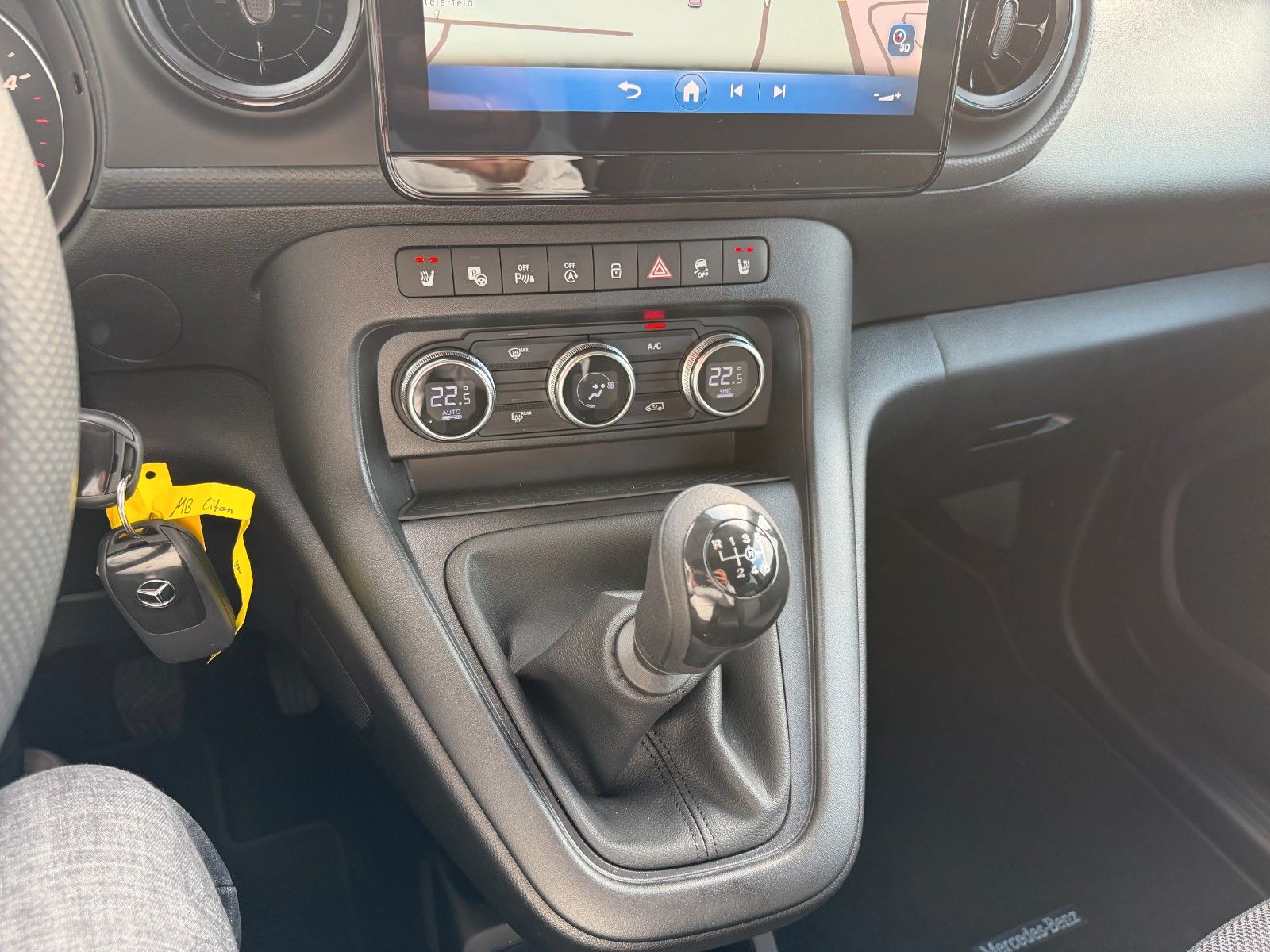 Fahrzeugabbildung Mercedes-Benz Citan 112 CDI Tourer Pro Klimaautom Kamera Navi