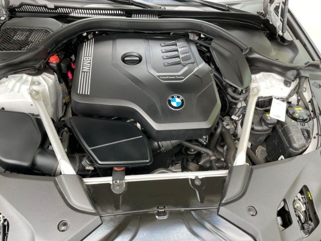 Fahrzeugabbildung BMW 530 i Touring Sport Line Autom. AHK, Leder, Stan