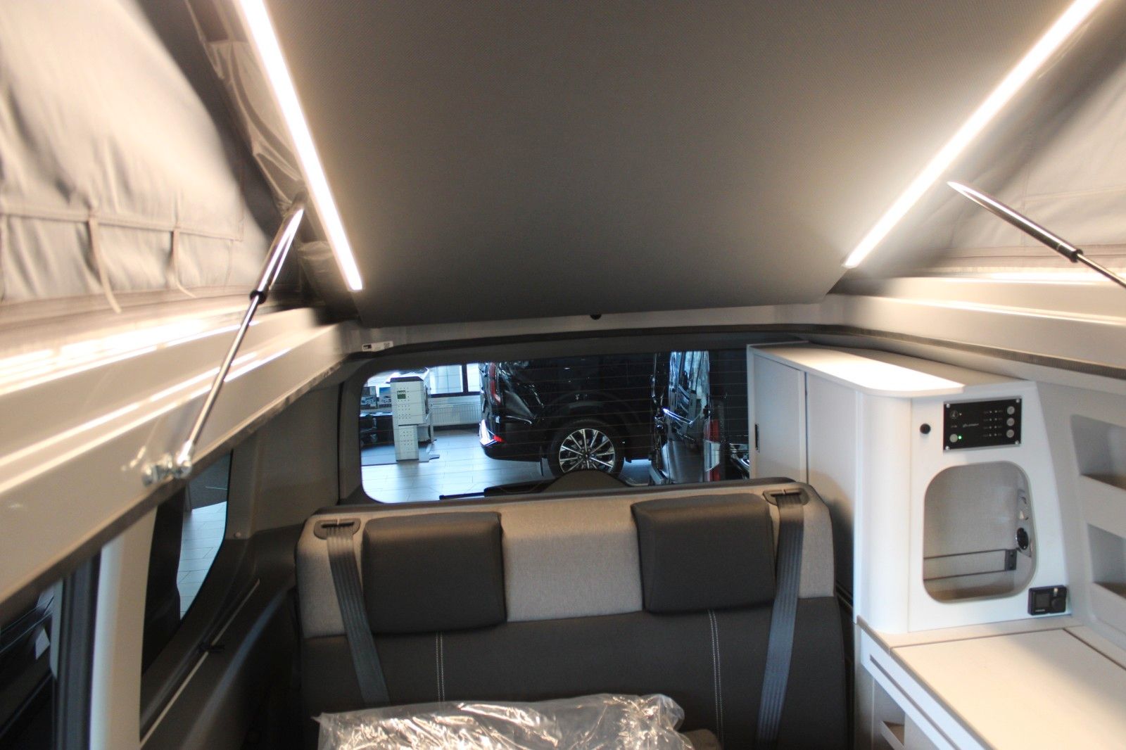 Fahrzeugabbildung Bürstner Ford COPA Attractive L1 Titanium ALLRAD