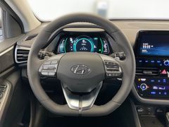 Fahrzeugabbildung Hyundai IONIQ 1.6 l GDI Hybrid Style