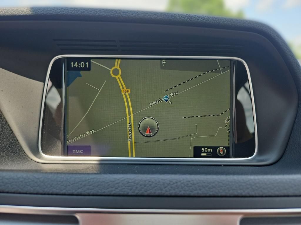 Fahrzeugabbildung Mercedes-Benz E 250 d Coupé Pano ACC Sitzklima Burm. LED Memo