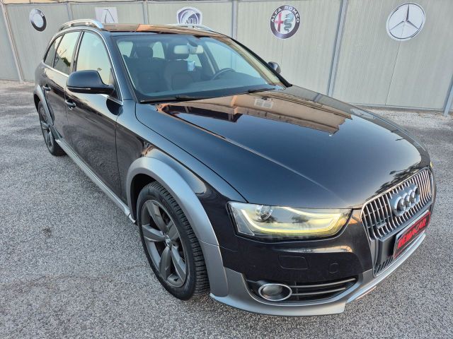 Audi A4 ALLROAD RESTAYLING 2.0 TDI 190 CV S tron