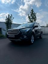 Ford Kuga Titanium 1,5L Ecoboost 150 PS - Ford Kuga: For