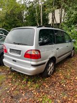 Ford Galaxy 2.3 16V Ghia 6-sitzig Autom. - Ford Galaxy: V6