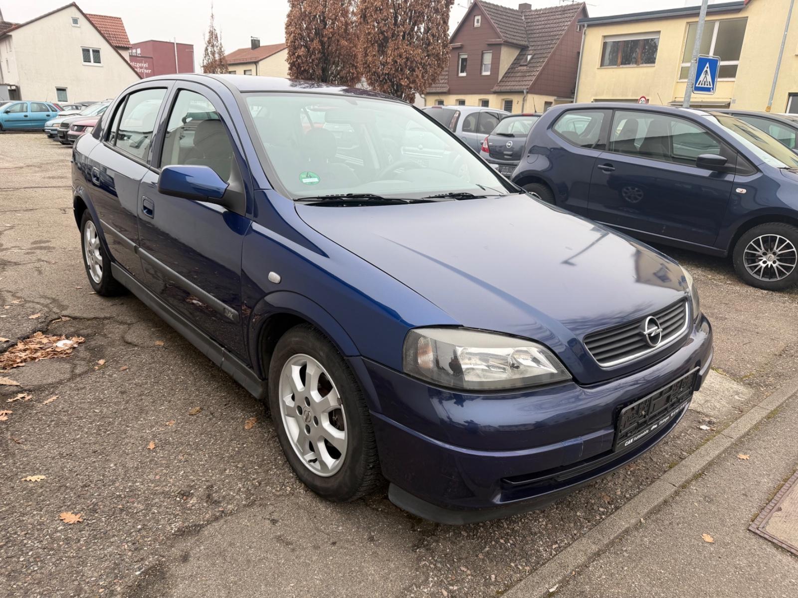 Opel Astra 1.6 Automatik