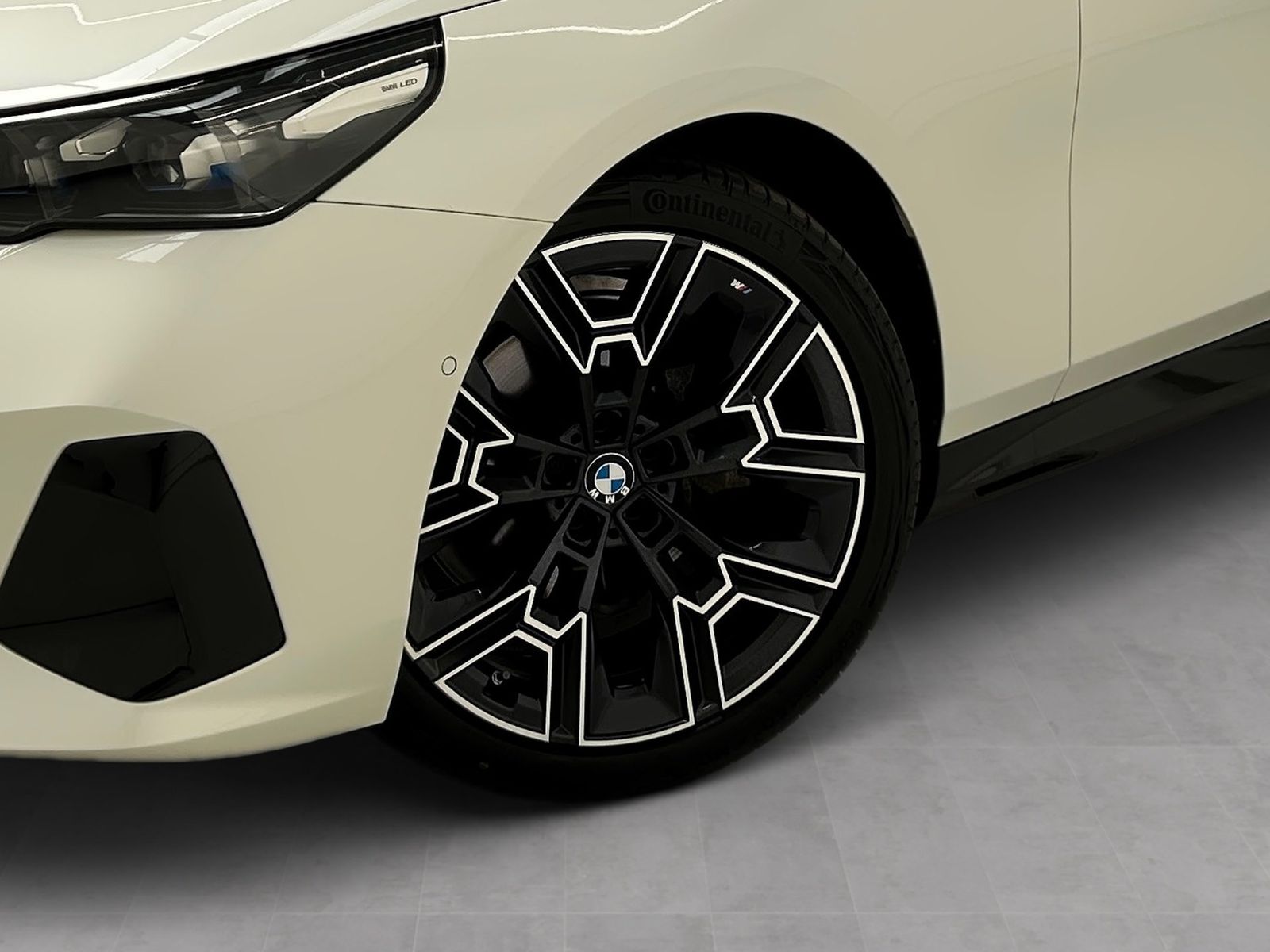 BMW 520 - Bild 8