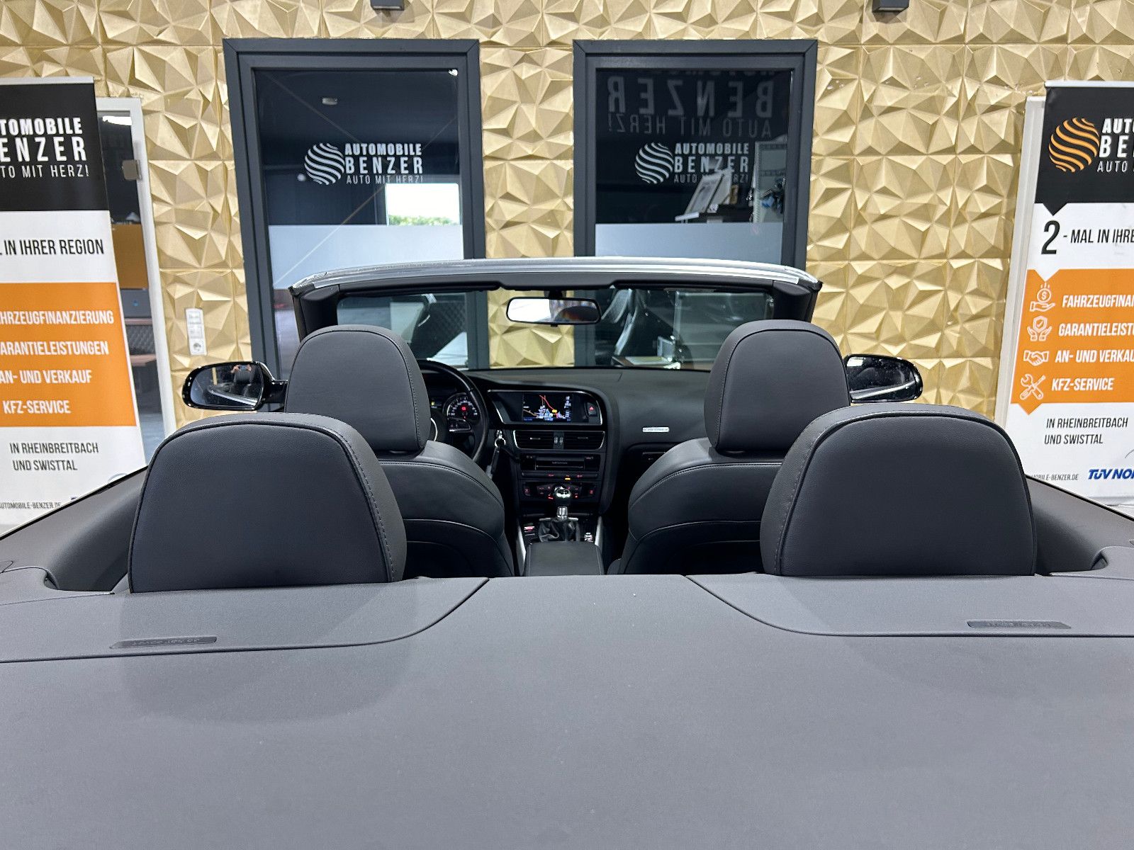 Fahrzeugabbildung Audi A5 Cabriolet 2.0 TDI  quattro/NAVI/PDC/SHZ/KLIMA