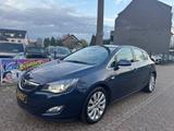 Opel ASTRA J/2.HAND/SHZ/LHZ/PDC/ALU/NAVI/SERV NEU - Opel Astra aus 2011: H