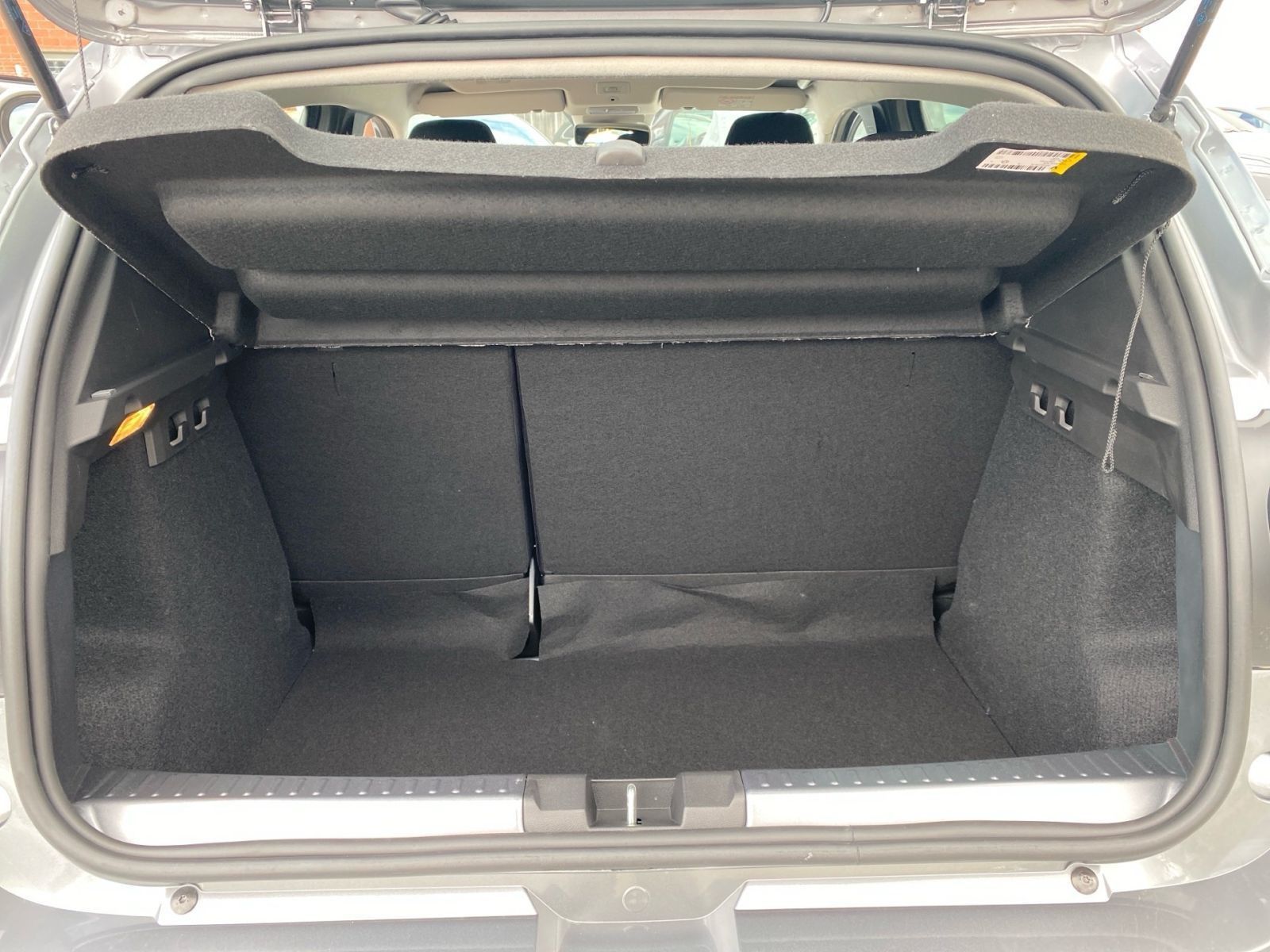 Fahrzeugabbildung Dacia Sandero III 1.0 TCe 100 Expression*NAVI*Sitzheiz