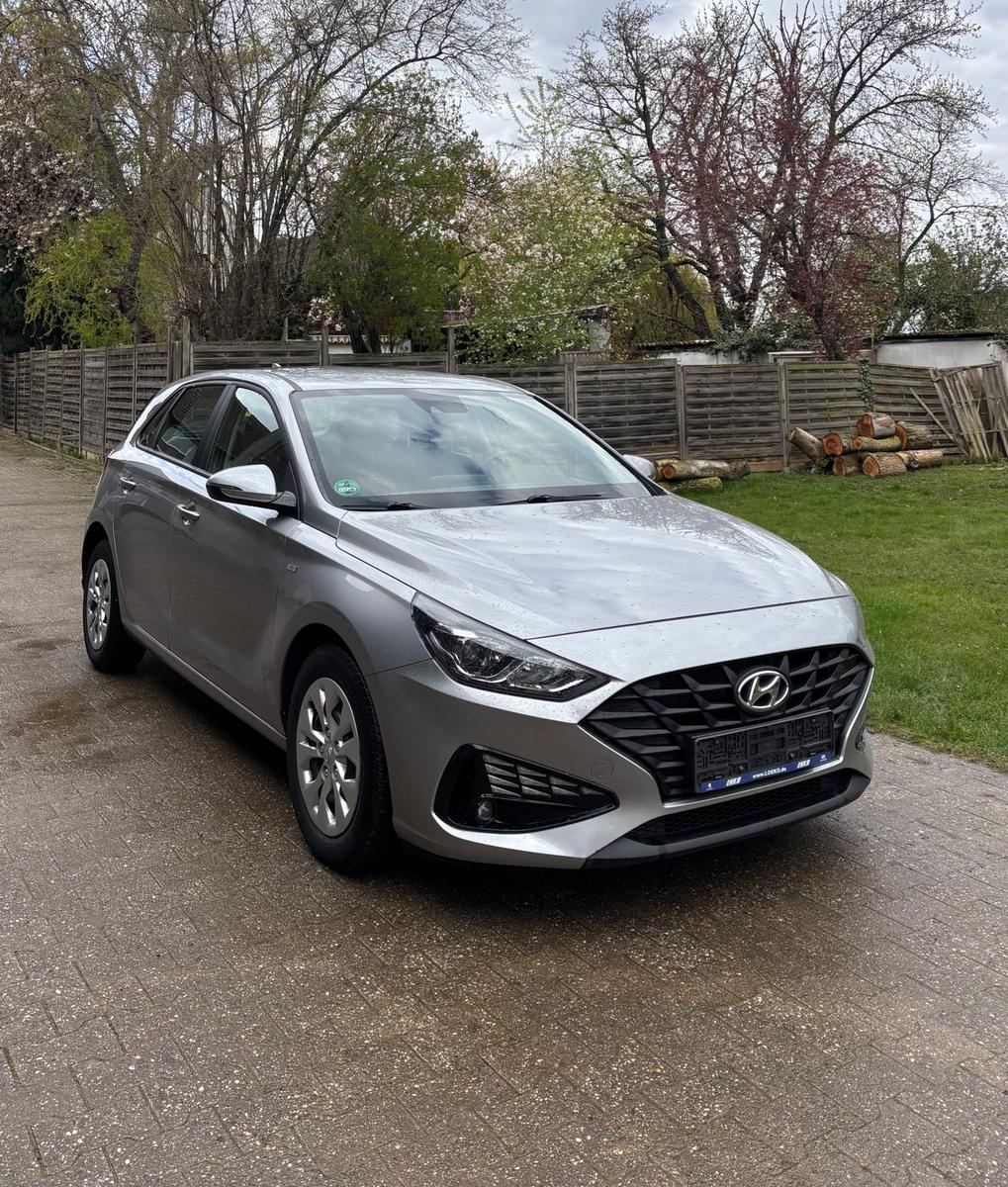 Hyundai i30 Select Mild-Hybrid