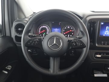 Mercedes Vito - 12