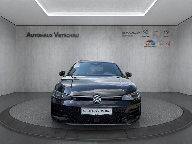Passat Variant R-Line 2.0 TDI DSG Bluetooth Navi