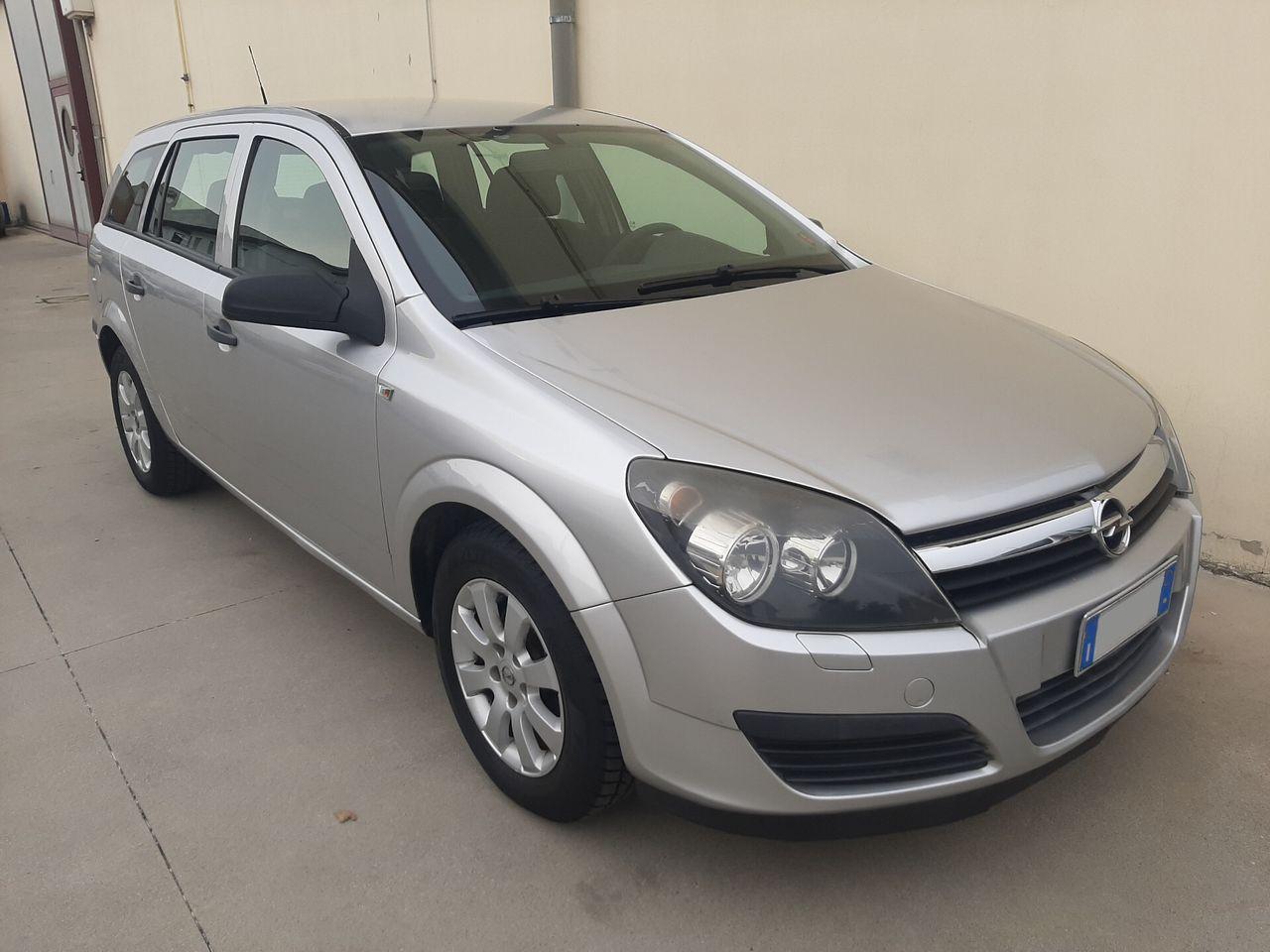 Opel Astra 2006 — двигун 1.686 cm³, 101 HP (74kW)