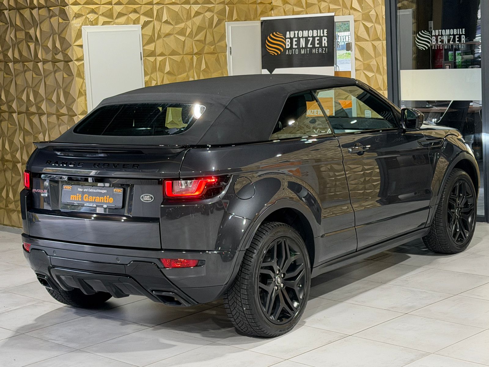 Fahrzeugabbildung Land Rover Cabriolet HSE Dynamic/360'KAM/LED/LEDER/NAVI/HUD