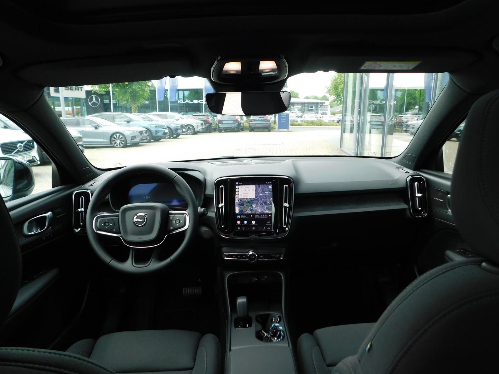 Fahrzeugabbildung Volvo EX40 Single Motor ext. Range Plus Black Edition