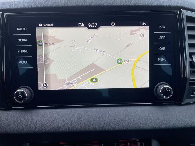 Karoq Sportline 4x4 2.0 TDI AHK Navi PDC