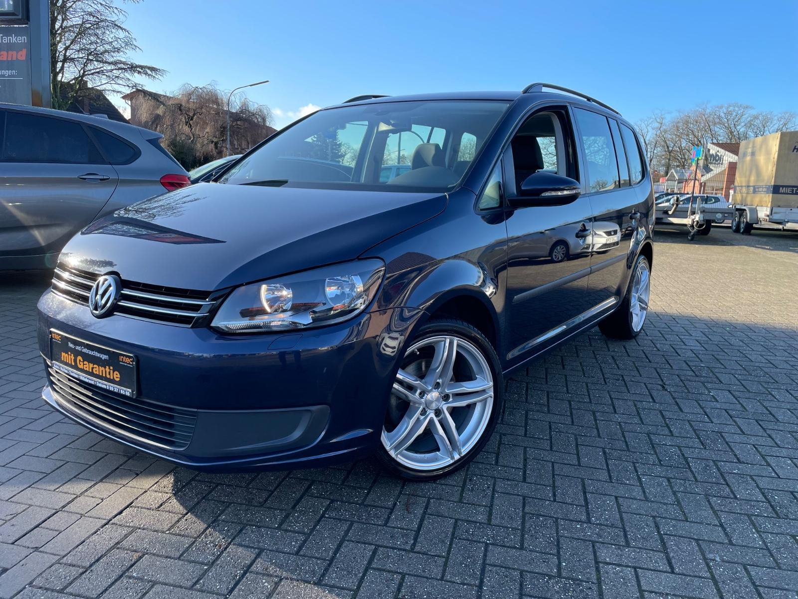 Volkswagen Touran Trendline:7Sitze,AHK,18 Zoll Alu,PDC