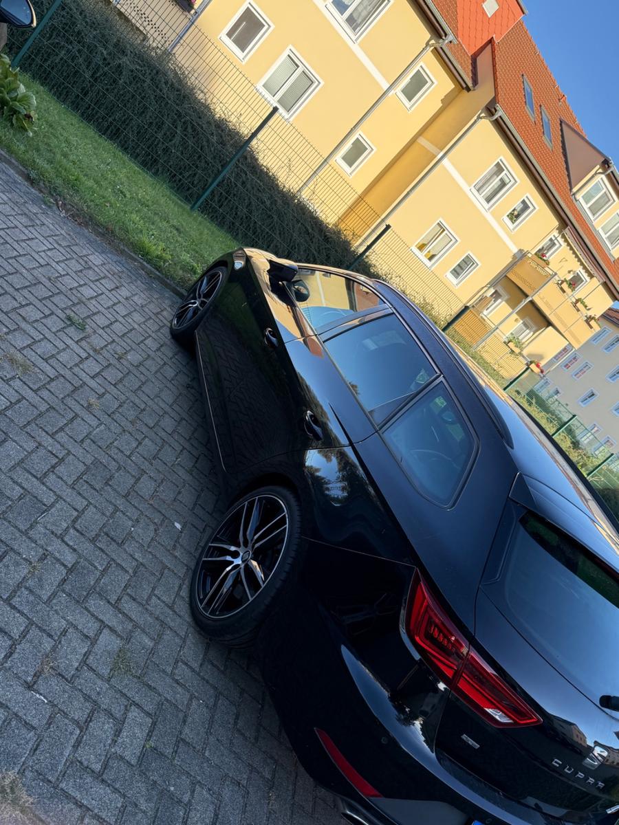 Seat Leon ST 2.0 TSI CUPRA 4Drive DSG CUPRA