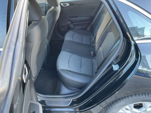 Fahrzeugabbildung Kia Ceed VISION *SITZHEIZTUNG* *LENKRADHEIZUNG* *KAM