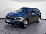 BMW X1 xDrive20i Advantage *Navi*Sportsitze*LED*PDC* - BMW X1: Allradantrieb