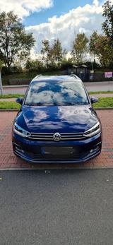 Volkswagen Touran 2.0 TDI SCR DSG SOUND BMT SOUND - mit Diesel-Antrieb: Blau, Alcantara, Abstandswarner
