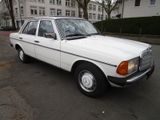 Mercedes-Benz W123 240 D Limousine Schalter Oldtimer Diesel