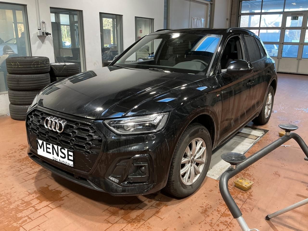 Audi Q5 55 TFSI e quattro S tronic S line Standhzg|LM imagem 2