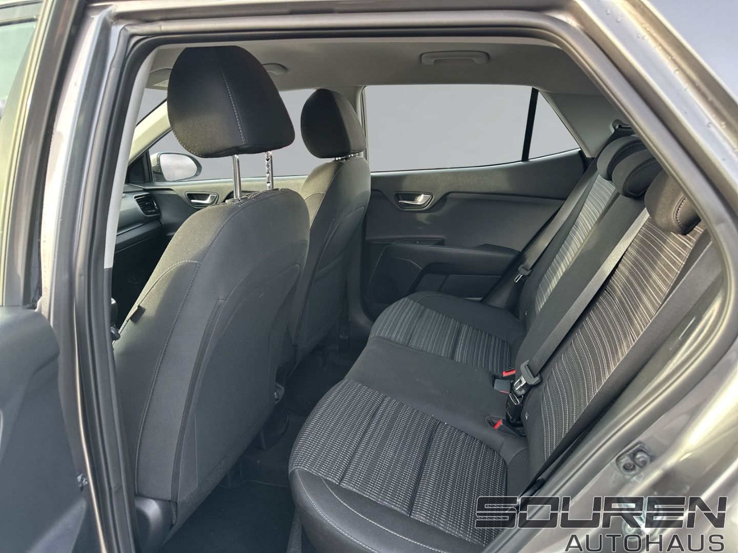 Fahrzeugabbildung Kia Stonic 1.0 T-GDI VISION LED-Scheinwerfer + NAVI