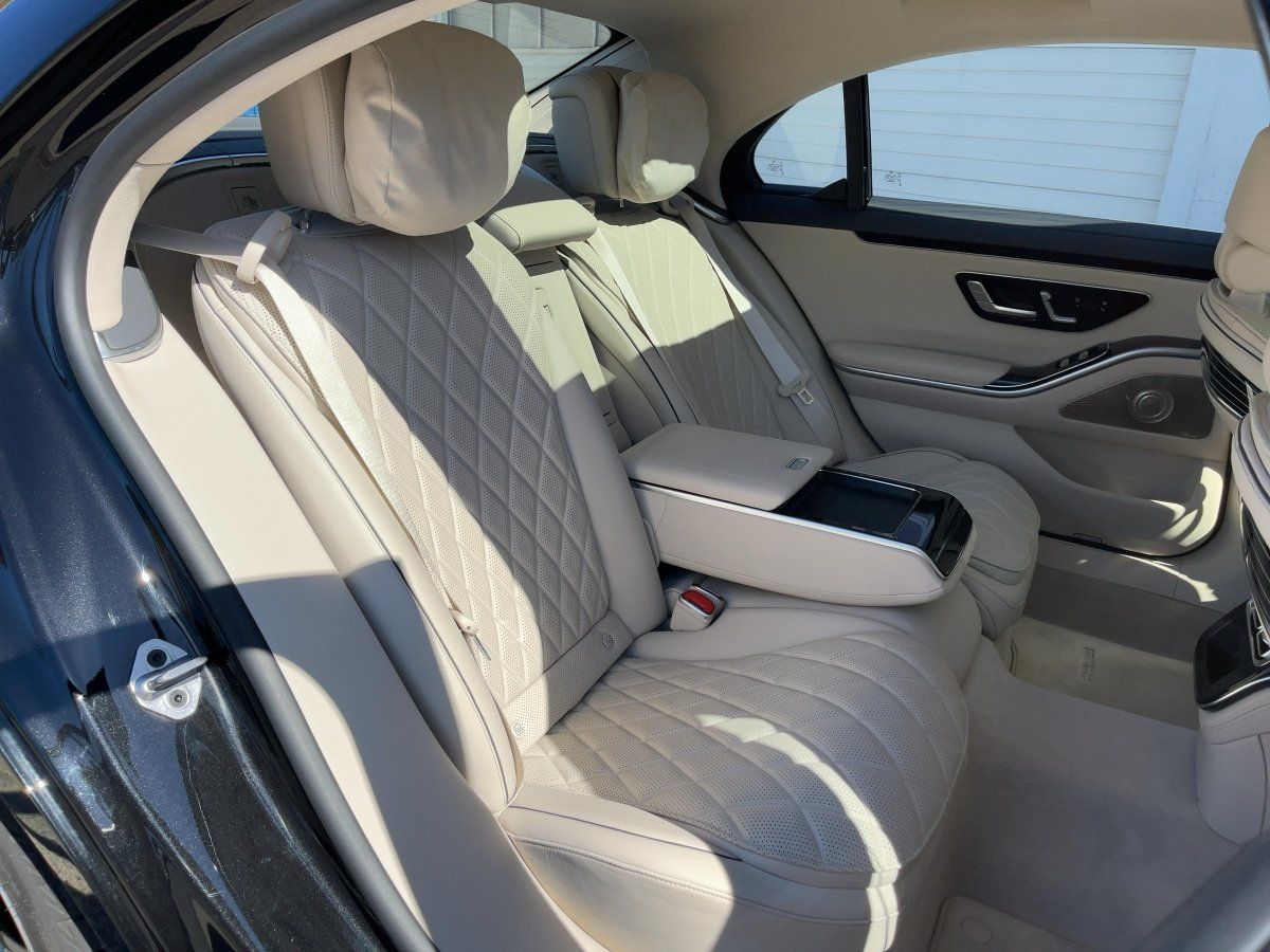 Fahrzeugabbildung Mercedes-Benz S 580 e 4M lang AMG/Pano/360°/HuD/Distr./Burm.