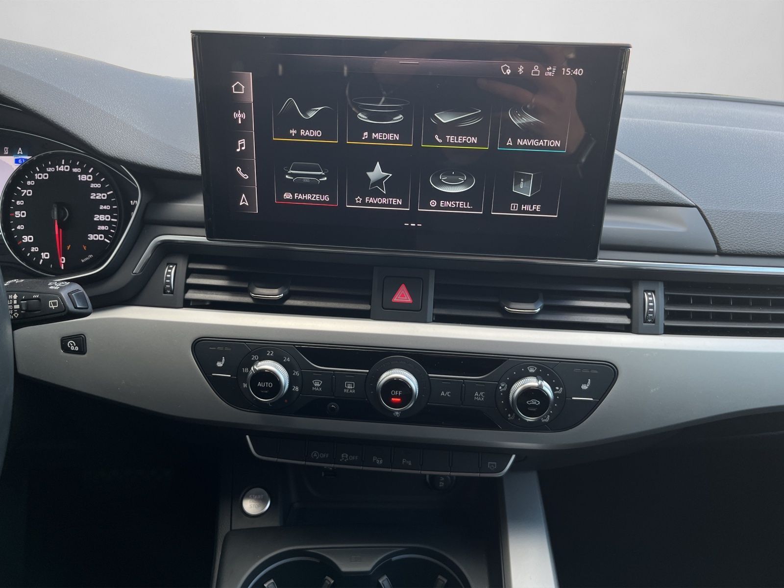 Audi A4 - Bild 12