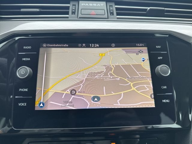 Passat Variant 2.0 TDI DSG BUSINESS AHK+RFK+NAVI