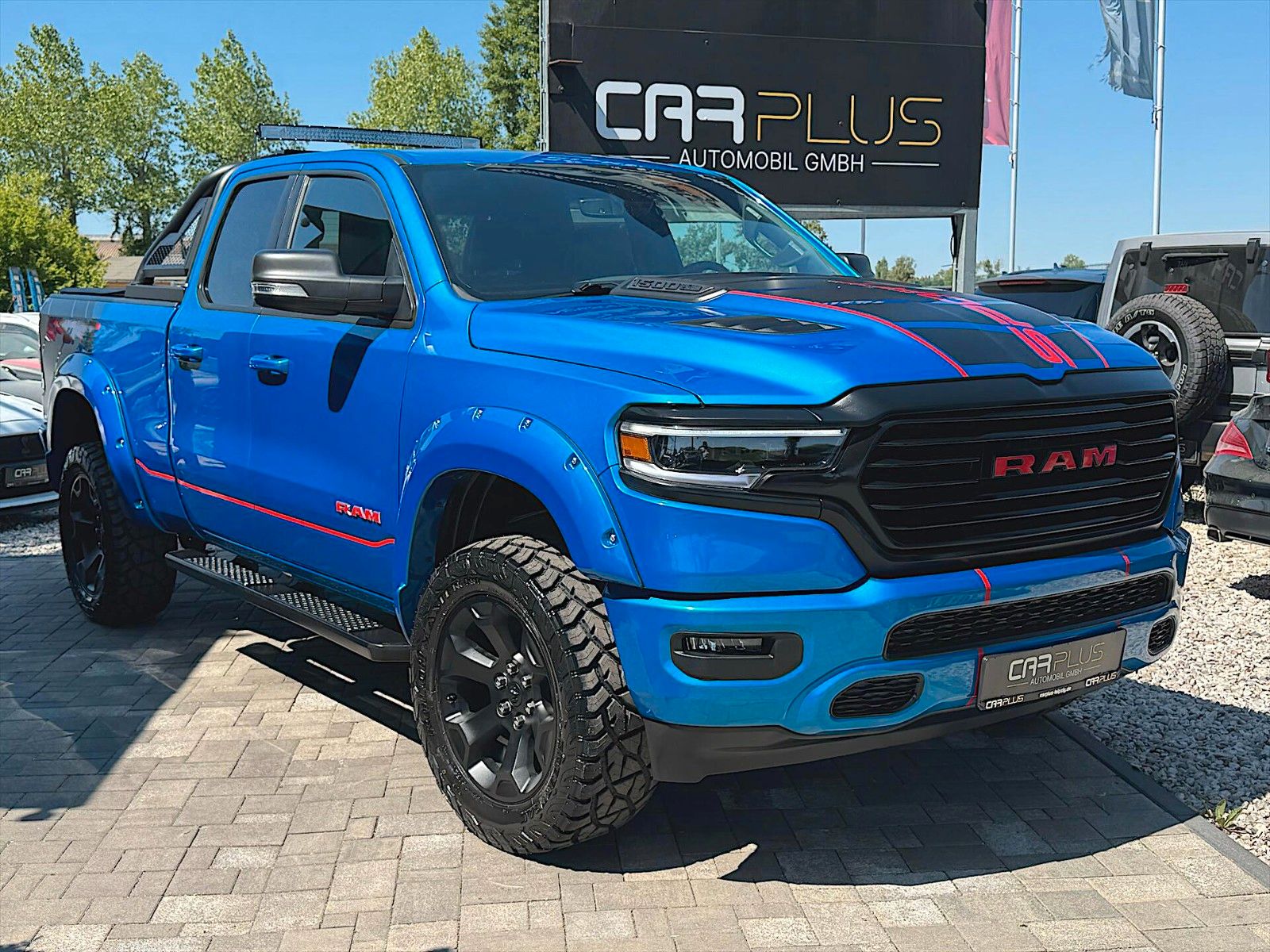 Fahrzeugabbildung Dodge RAM 5.7 V8 HEMI Night Editon Offroad 4x4 LONGBED