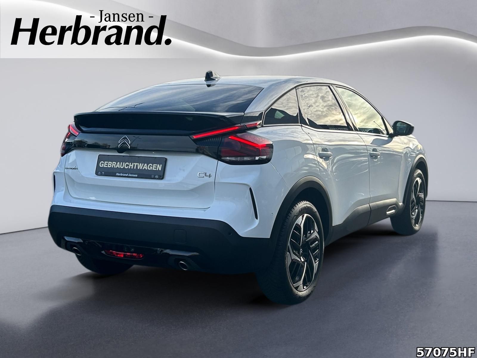 Fahrzeugabbildung Citroën C4 Shine +HEADUP+360KAMERA+CARPLAY+TOTWINKEL+