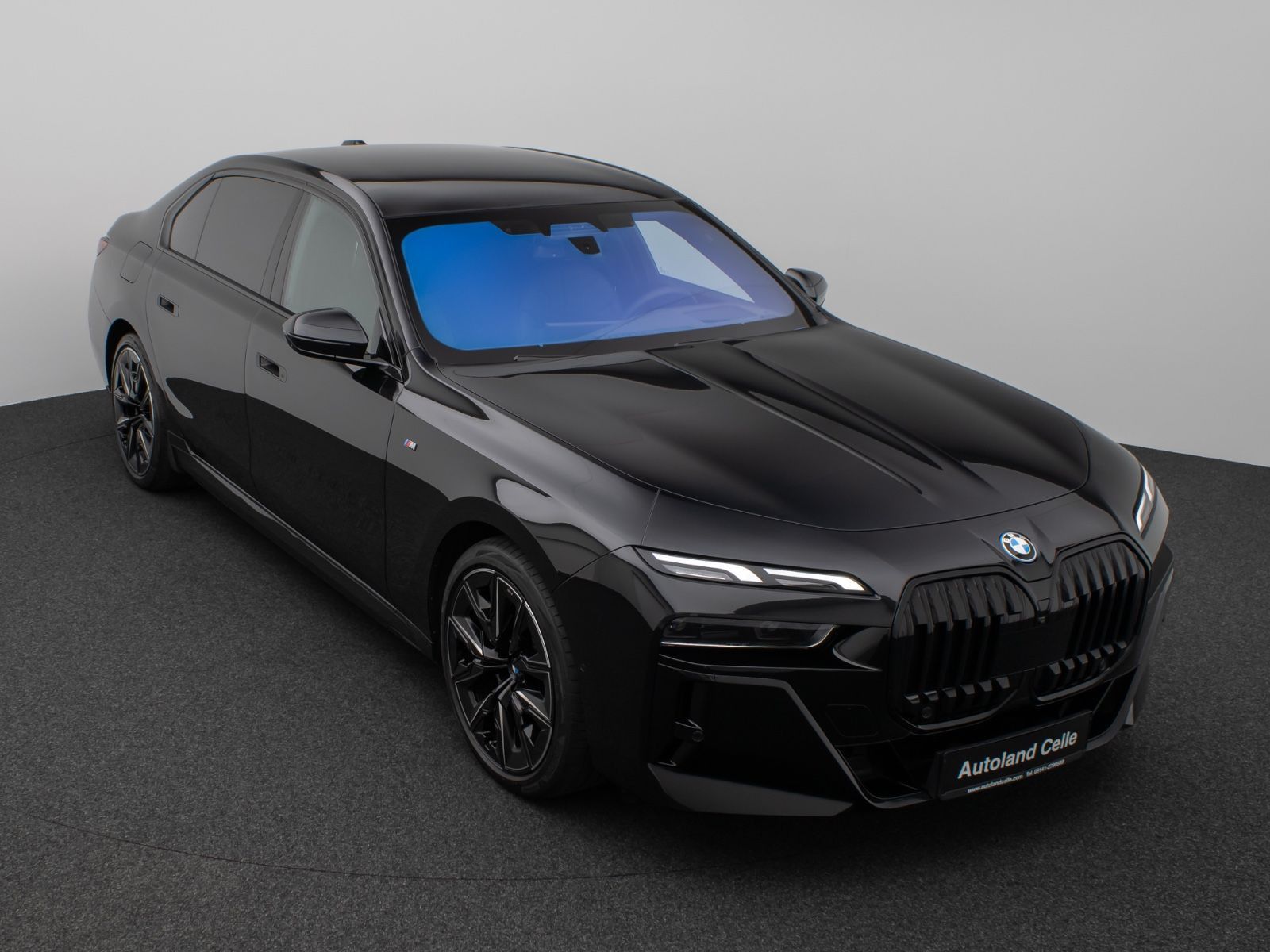 Fahrzeugabbildung BMW i7 xD60 M-Sport HUD Pano 360°Massage ACC Soft 21