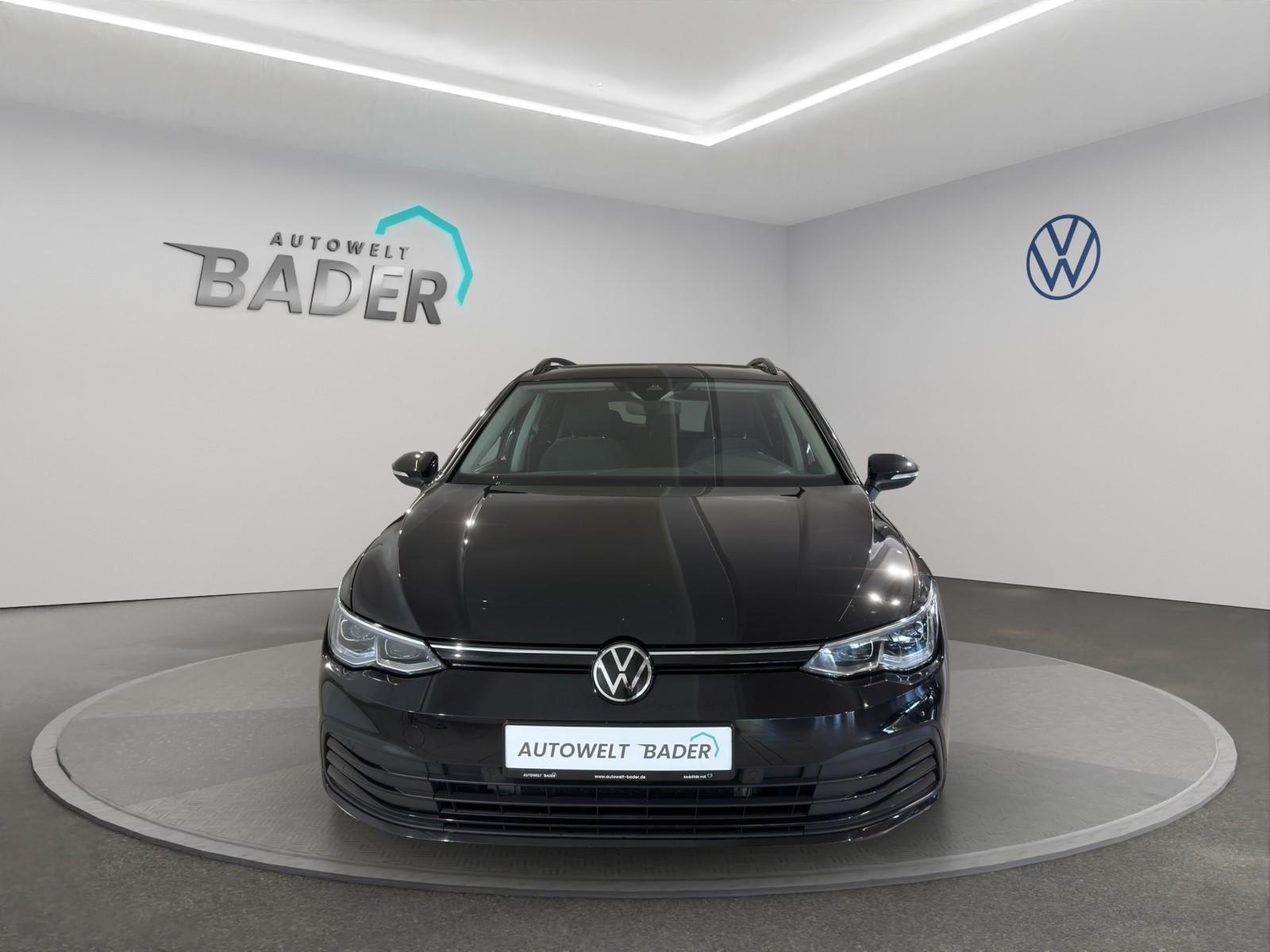 Volkswagen Golf VIII Variant 2.0 TDI Life ACC IQ.Light