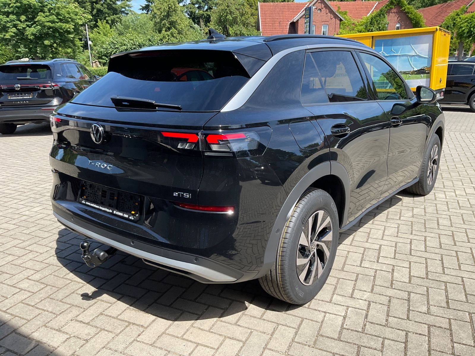 Fahrzeugabbildung Volkswagen T-Roc 1.5 eTSI DSG Kamera,AHK,5J Garantie,ACC