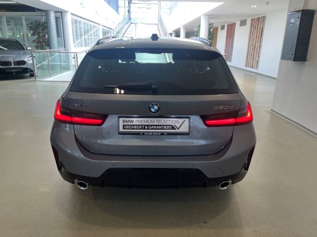 BMW 320 d xDrive Touring M Sport 18'' AHK LCProf Inn foto 4