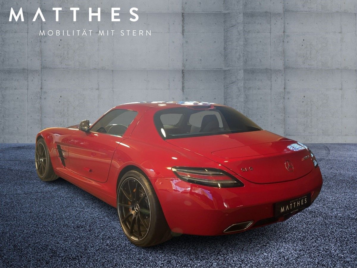 Fahrzeugabbildung Mercedes-Benz SLS AMG GT Coupe Carbon/Keramik/dt. Zulassung