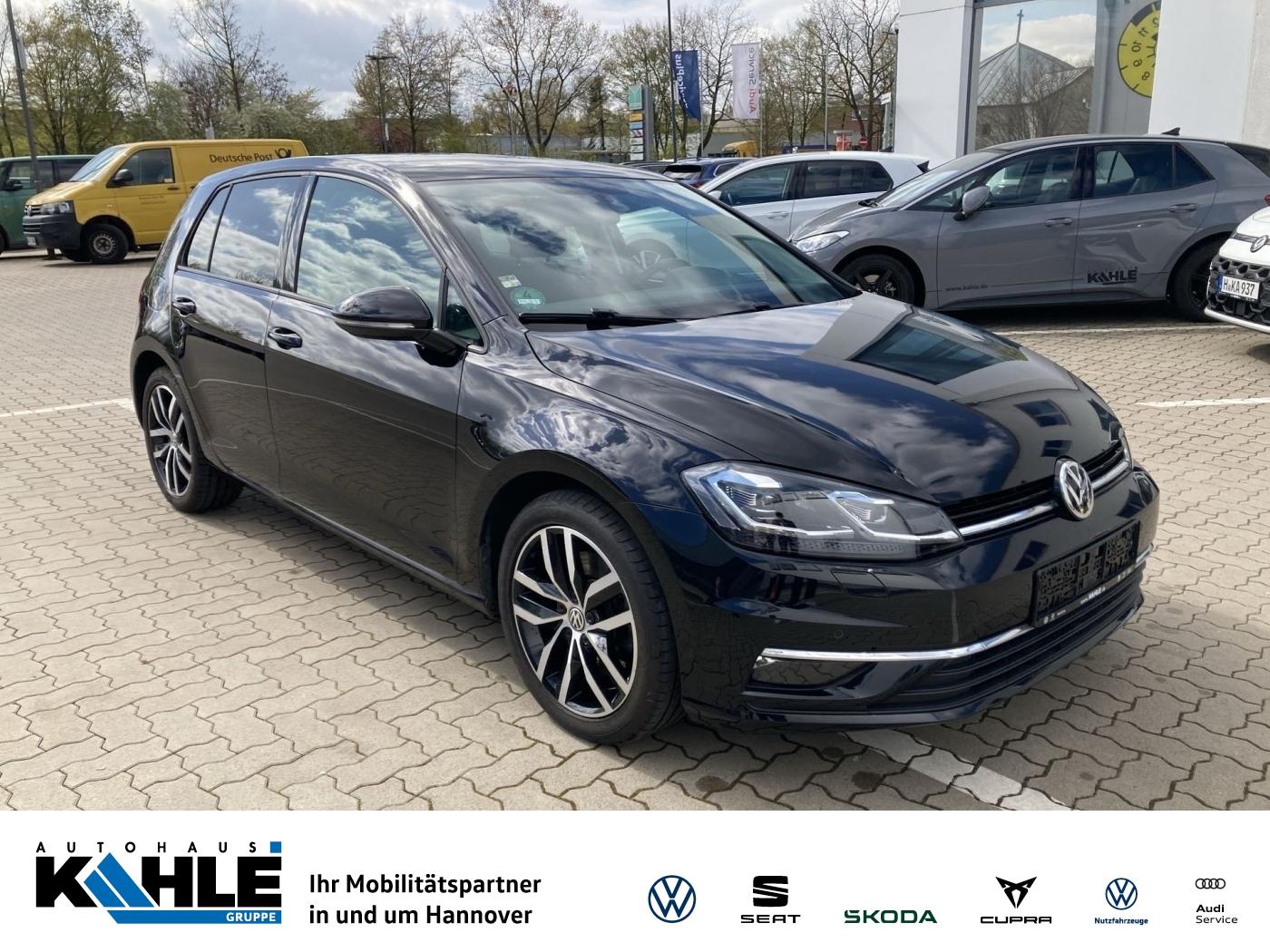 Volkswagen Golf 1.5 TSI Highline Pano Black AHK LED