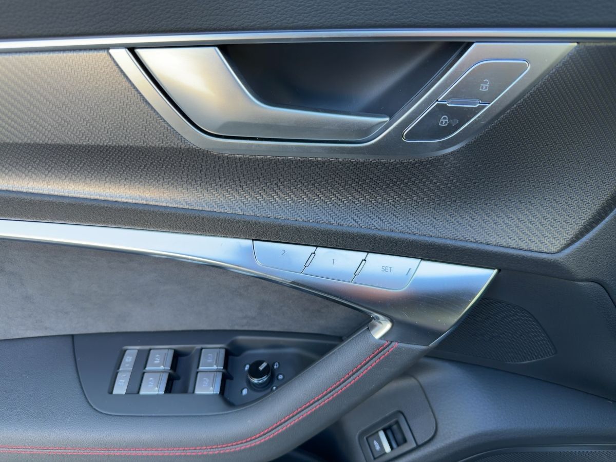 Audi RS6 - Bild 17