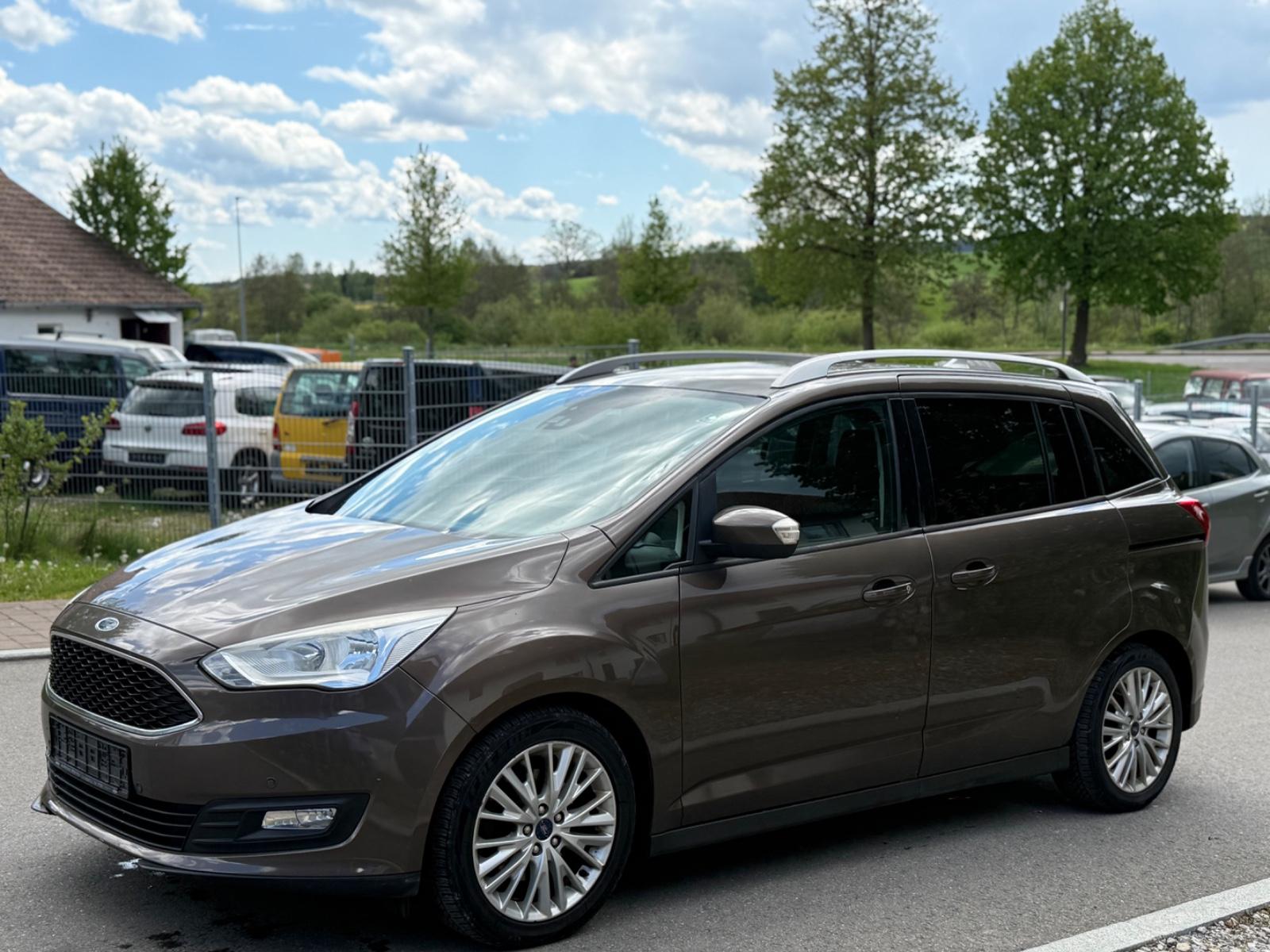 Ford Grand C-Max 1,5TDCi 88kW*Navi*7 Sitze*Eu6*PDC